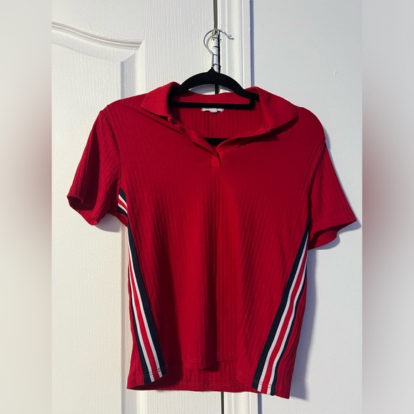 Red collared tshirt - Picture 1 of 1